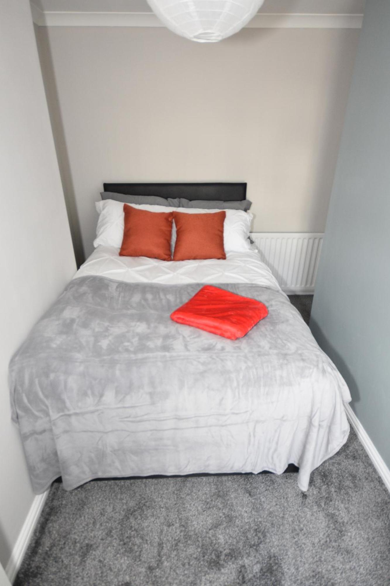 Townhouse @ Penkhull New Road Stoke Hotel Kültér fotó